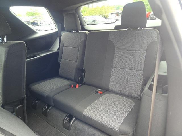 Photo of 2023 Mosaic Black Metallic Chevrolet Traverse