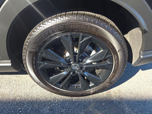 Photo of 2024 Black Honda CR-V Hybrid