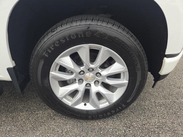 Photo of 2022 Summit White Chevrolet Silverado 1500