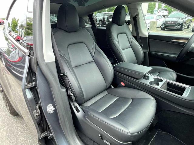 Photo of 2023 Midnight Silver Metallic Tesla Model Y