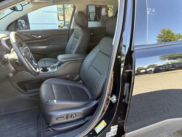 Photo of 2023 Ebony Twilight Metallic GMC Acadia