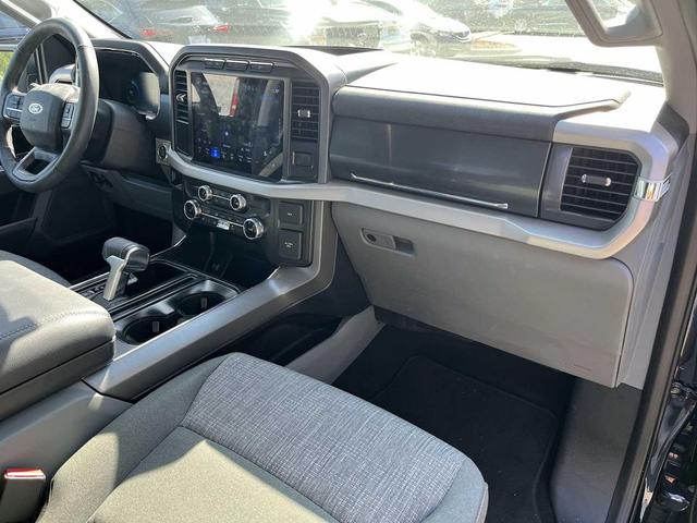 Photo of 2023 Antimatter Blue Metallic Ford F-150 Lightning