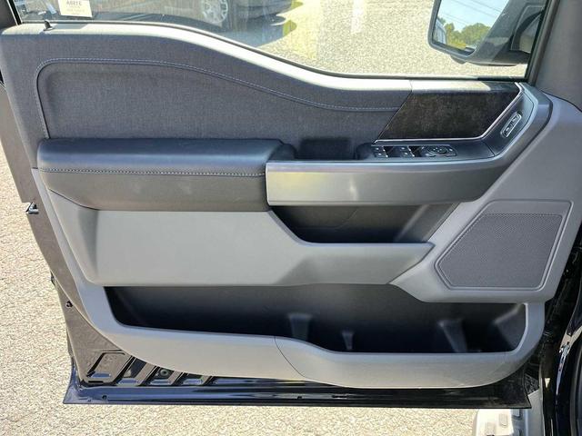 Photo of 2023 Antimatter Blue Metallic Ford F-150 Lightning