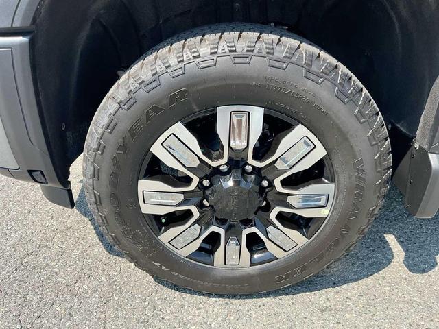 Photo of 2025 Sterling Metallic GMC Sierra 2500