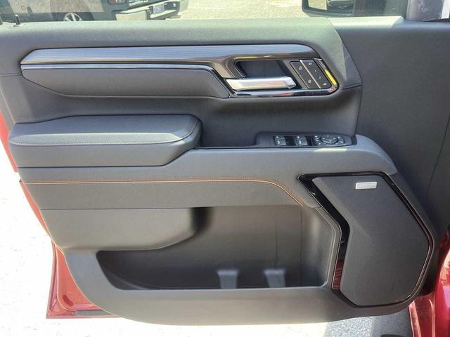 Photo of 2025 Volcanic Red Tintcoat GMC Sierra 2500