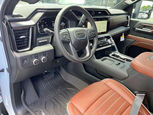 Photo of 2025 Summit White GMC Sierra 3500