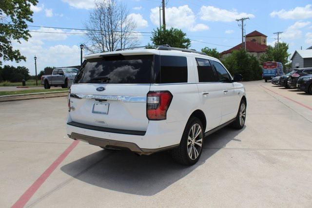 Photo of 2021 White Ford Expedition