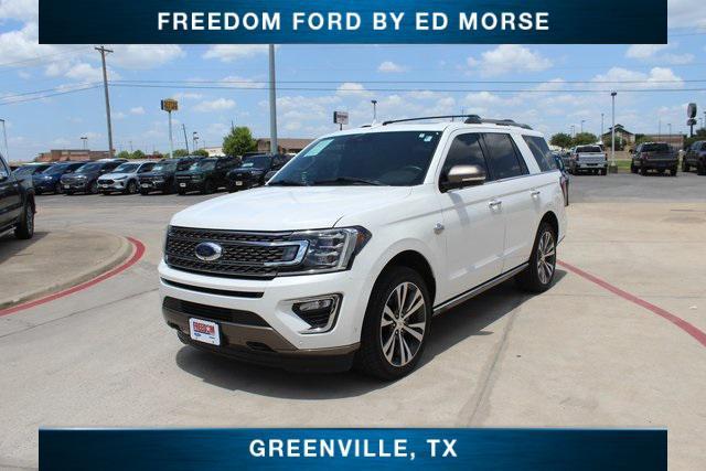 Photo of 2021 White Ford Expedition