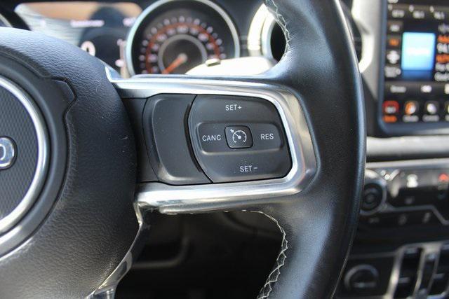 Photo of 2021 Bright White Clearcoat Jeep Wrangler Unlimited