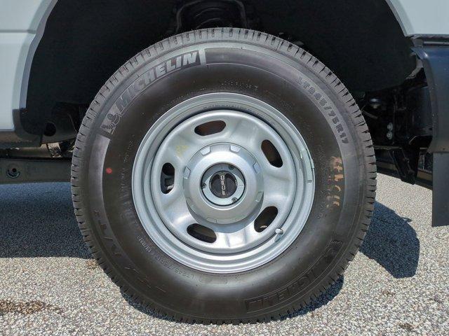 Photo of 2026 Oxford White Ford F-350