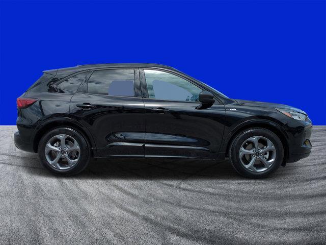 Photo of 2024 Agate Black Metallic Ford Escape