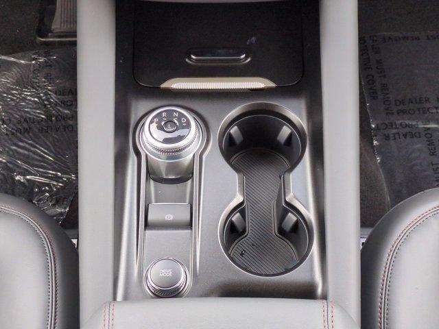Photo of 2025 Star White Ford Explorer