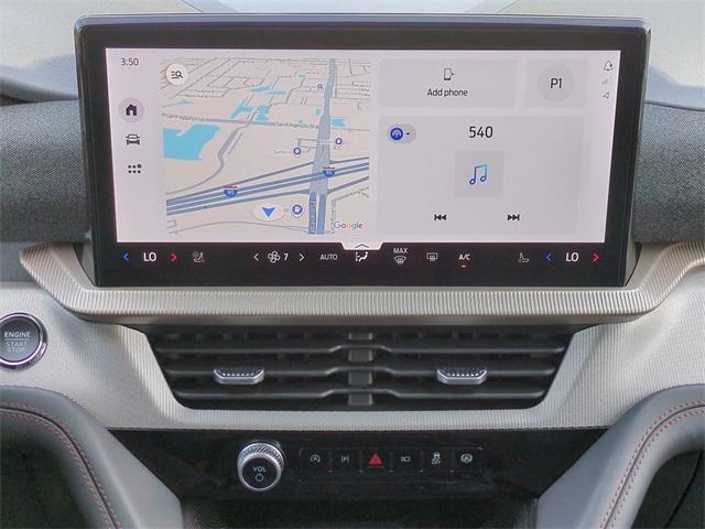 Photo of 2025 Star White Ford Explorer