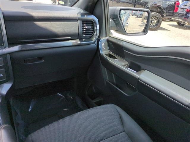 Photo of 2022 Iconic Silver Metallic Ford F-150