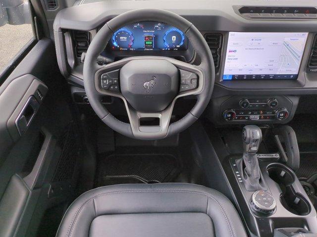 Photo of 2025 Oxford White Ford Bronco