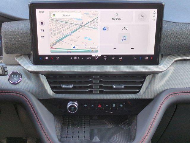Photo of 2025 White Ford Explorer