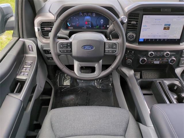 Photo of 2025 Silver Metallic Ford F-150