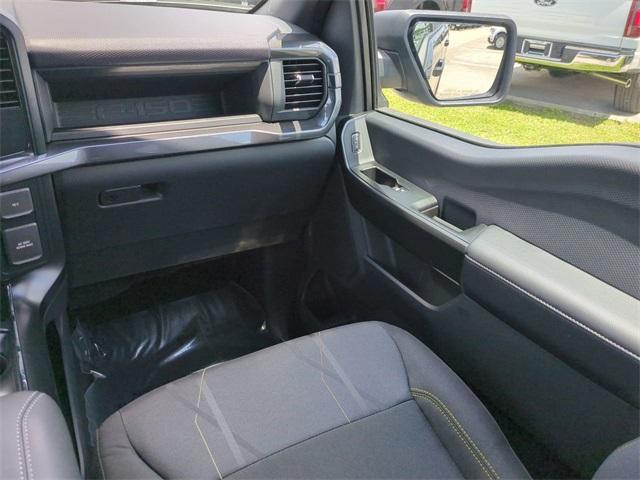 Photo of 2025 Carbonized Gray Metallic Ford F-150