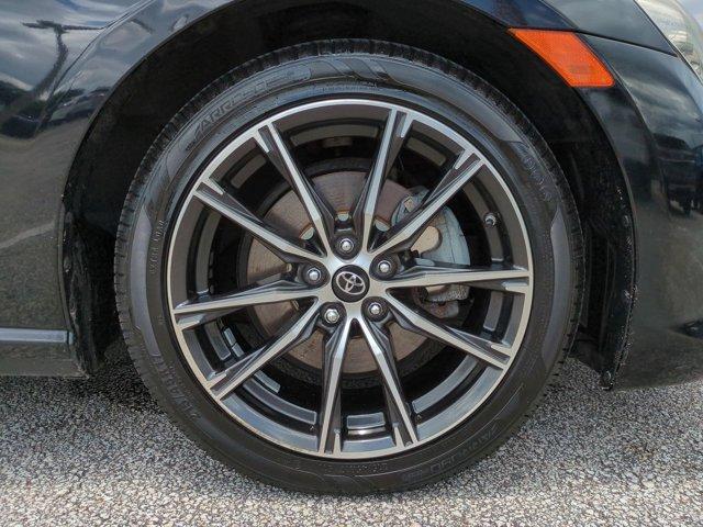 Photo of 2017 Raven Black Toyota 86