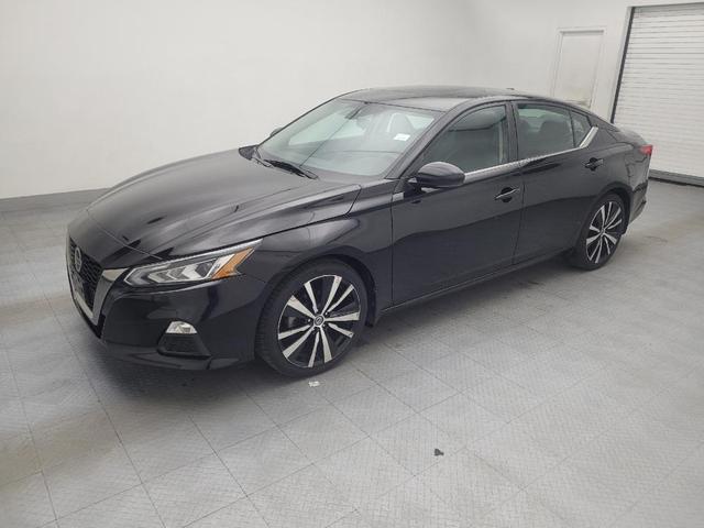 Photo of 2021 Super Black Nissan Altima
