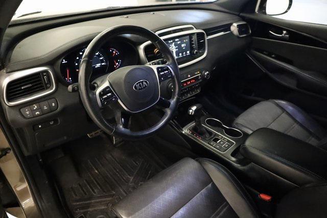 Photo of 2019 Dragon Brown Kia Sorento