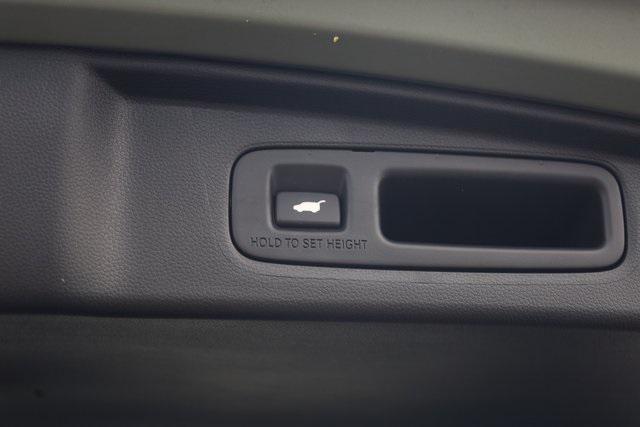 Photo of 2026 Green Metallic Honda CR-V Hybrid