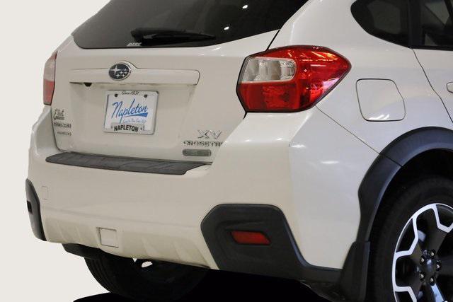 Photo of 2014 Satin White Pearl Subaru XV Crosstrek