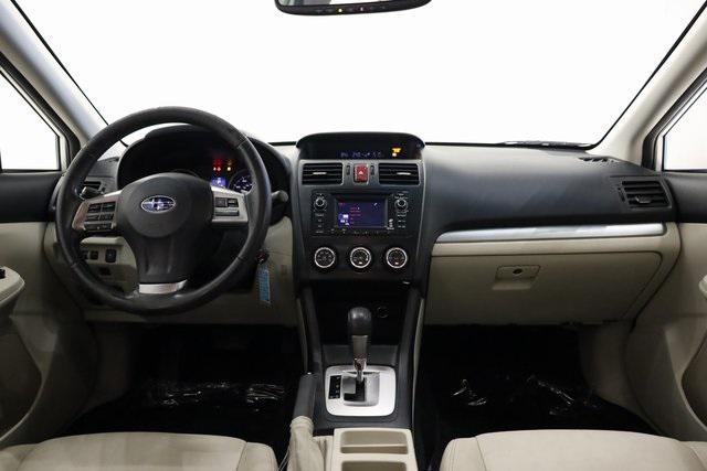 Photo of 2014 Satin White Pearl Subaru XV Crosstrek