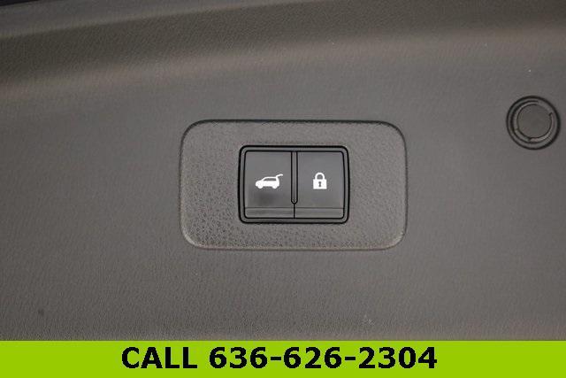 Photo of 2023 Hermosa Blue Pearl Nissan Armada