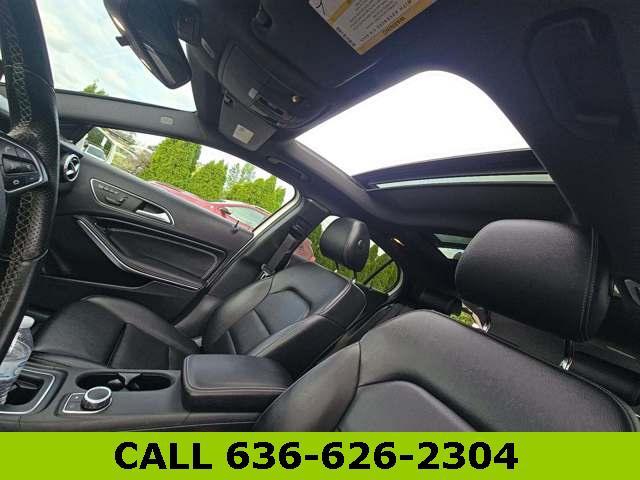 Photo of 2017 Cirrus White Mercedes-Benz GLA 250