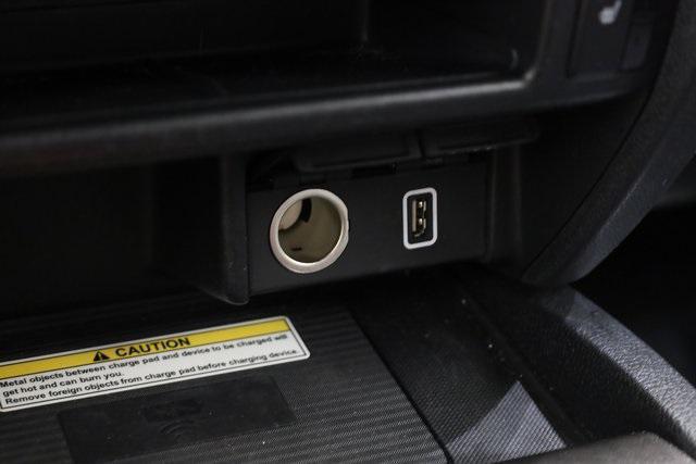 Photo of 2022 Platinum White Pearl Honda Passport