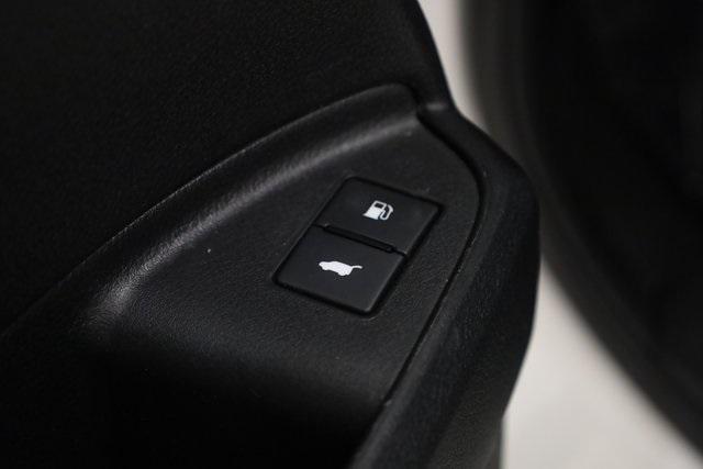 Photo of 2022 Platinum White Pearl Honda Passport