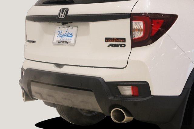 Photo of 2022 Platinum White Pearl Honda Passport