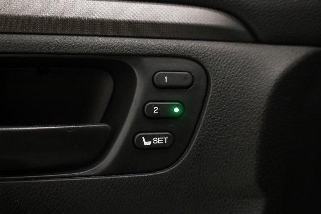 Photo of 2022 Platinum White Pearl Honda Passport