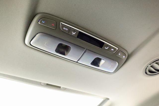 Photo of 2023 Gravity Gray Kia Telluride