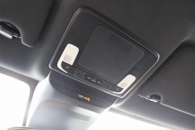 Photo of 2026 Urban Gray Pearl Honda HR-V