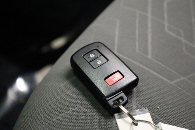 Photo of 2021 Gray Toyota Tacoma