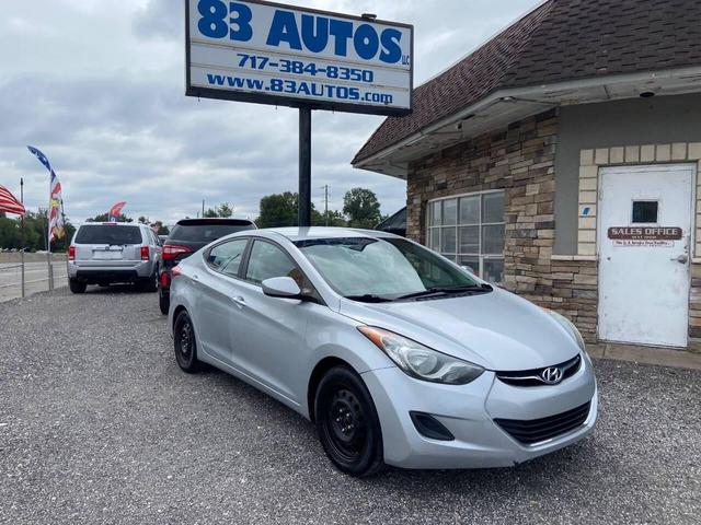 Photo of 2011 Radiant Silver Hyundai ELANTRA