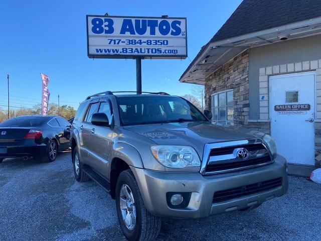 Photo of 2008 Gold Toyota 4Runner