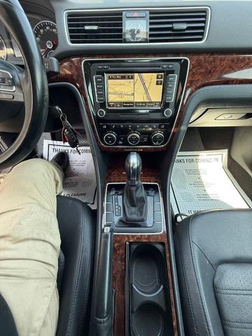 Photo of 2012 Glacier Blue Metallic Volkswagen Passat