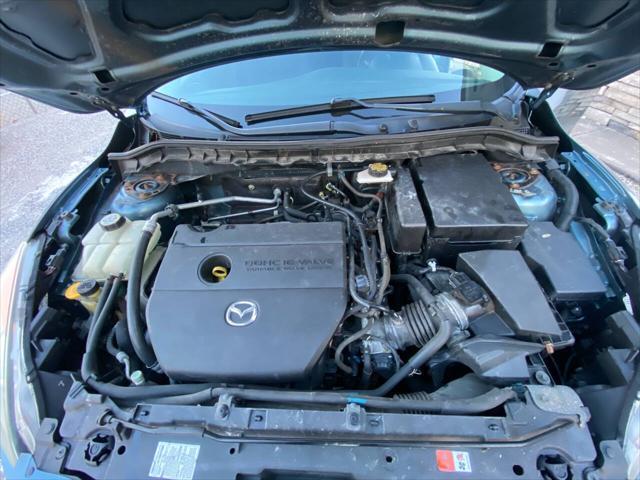 Photo of 2011 Blue Mazda Mazda3