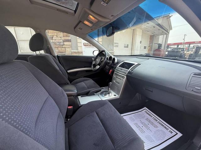 Photo of 2006 Onyx Nissan Maxima