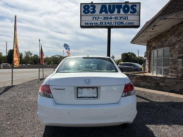 Photo of 2009 Taffeta White Honda Accord