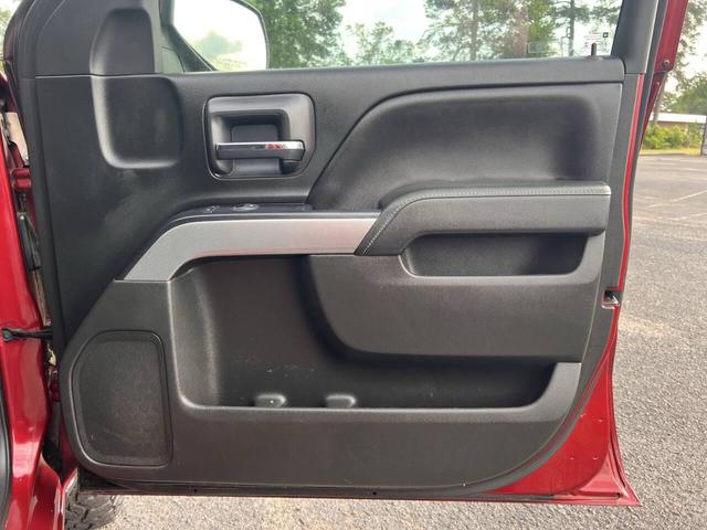 Photo of 2018 Red Chevrolet Silverado 1500