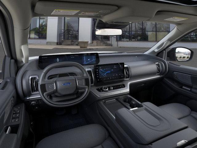 Photo of 2025 Oxford White Ford Expedition Max