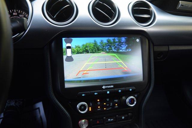 Photo of 2021 Oxford White Ford Mustang