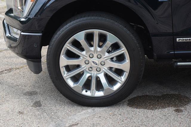 Photo of 2022 Antimatter Blue Metallic Ford F-150
