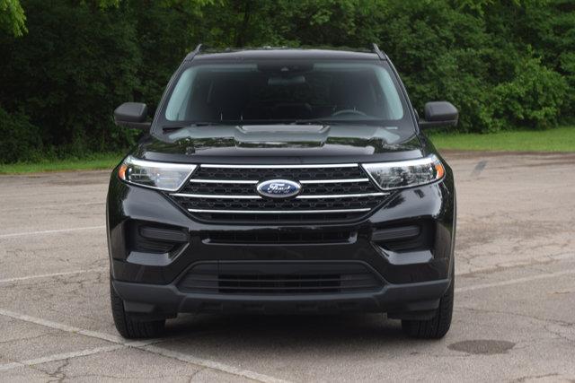 Photo of 2022 Agate Black Metallic Ford Explorer