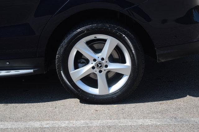 Photo of 2018 Lunar Blue Metallic Mercedes-Benz GLE 350
