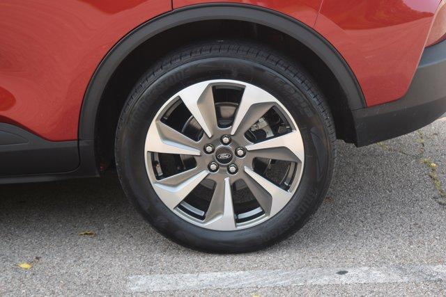 Photo of 2023 Rapid Red Metallic Tinted Clearcoat Ford Escape